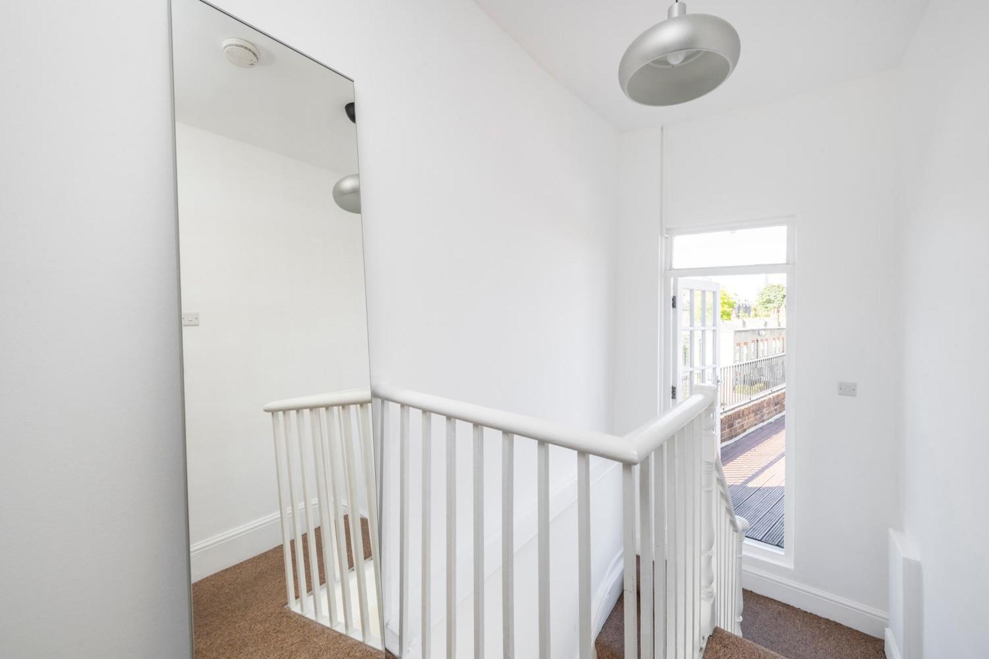 Spacious City London Apartments London Eye, Westminster, Big Ben, Vauxhall Station エクステリア 写真