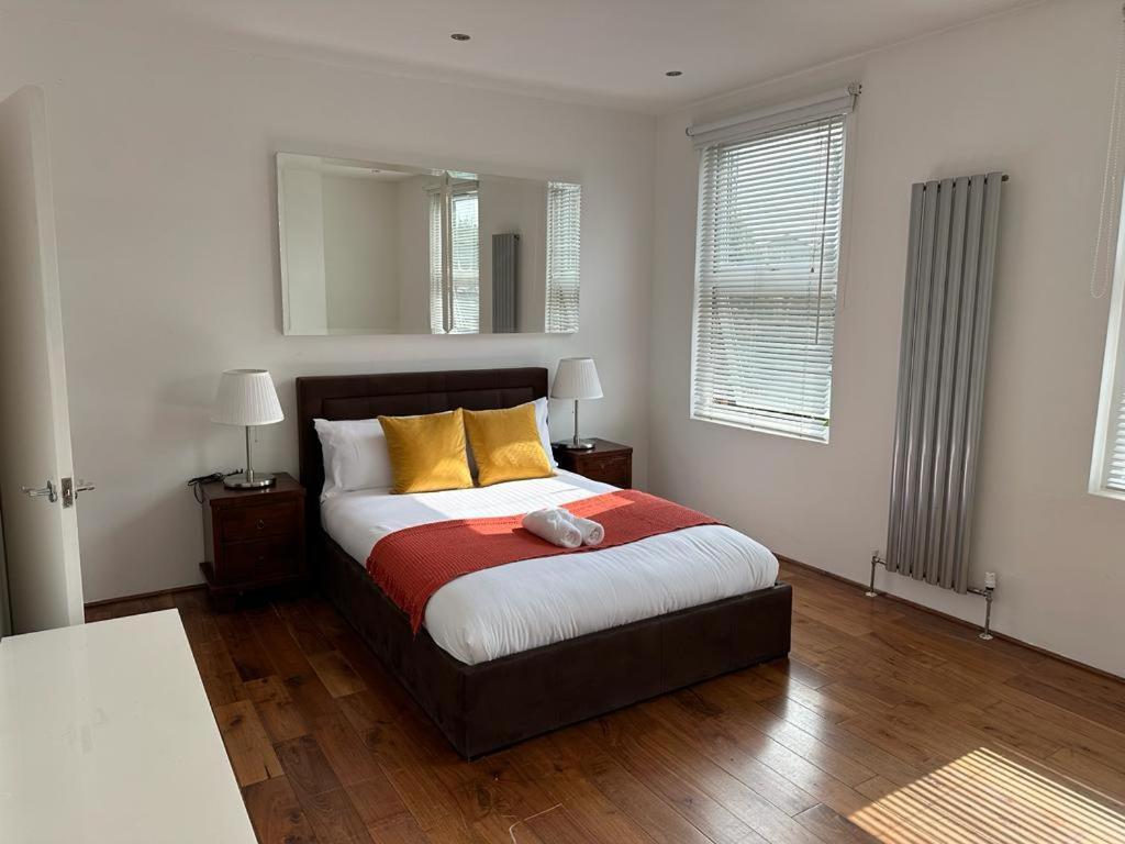 Spacious City London Apartments London Eye, Westminster, Big Ben, Vauxhall Station エクステリア 写真
