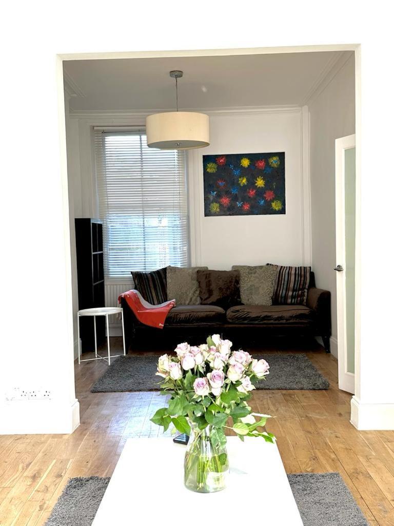Spacious City London Apartments London Eye, Westminster, Big Ben, Vauxhall Station エクステリア 写真