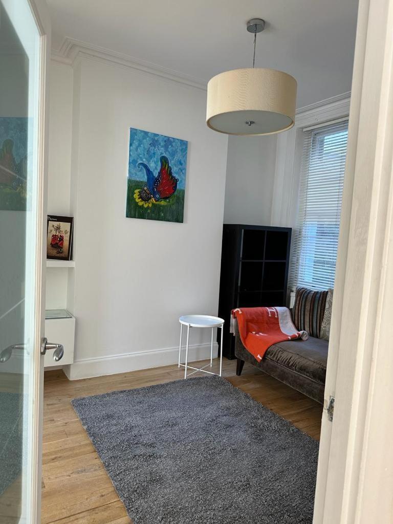 Spacious City London Apartments London Eye, Westminster, Big Ben, Vauxhall Station エクステリア 写真